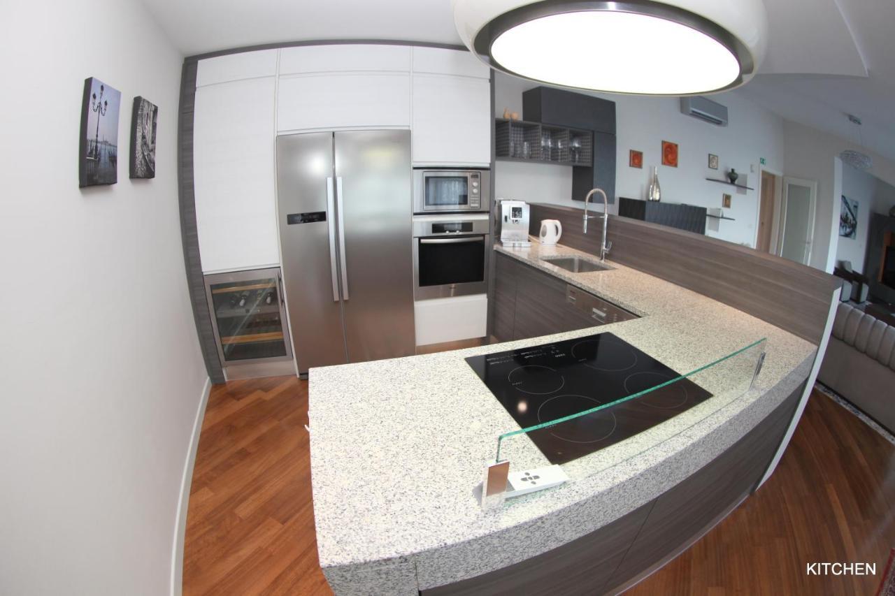 Luxury Marina View Apartment 伊佐拉 外观 照片