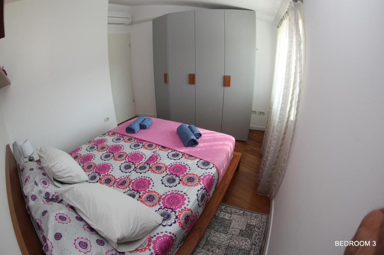 Luxury Marina View Apartment 伊佐拉 外观 照片